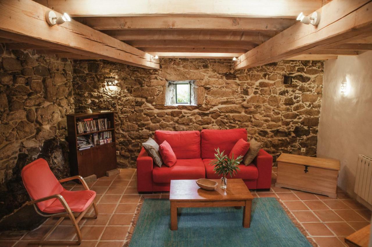 O Curralino Guest House Vilacoba Eksteriør bilde